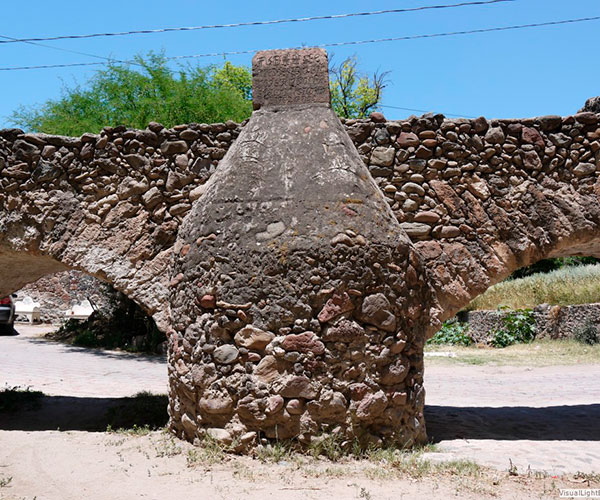 Acueducto Los Arcos Tecozautla Pueblo Mágico 03